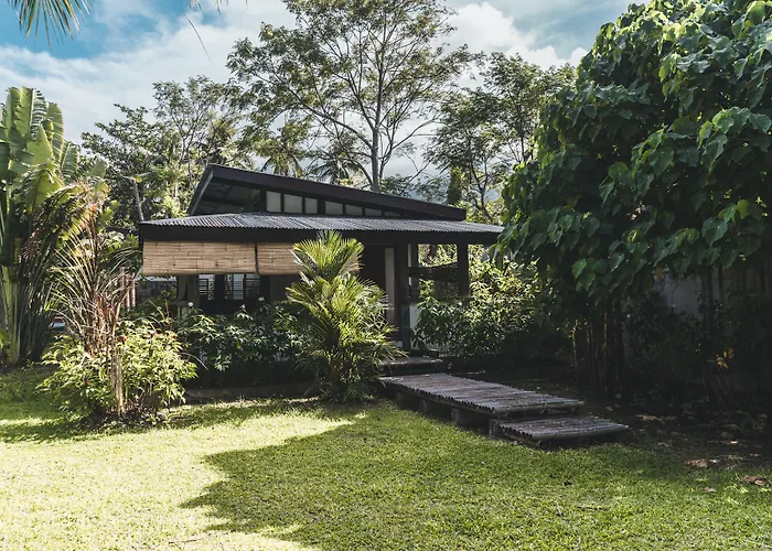Somewhere Else Boutique Resort
